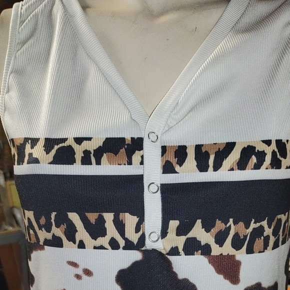 Summer Tops - Picture 4 of 9